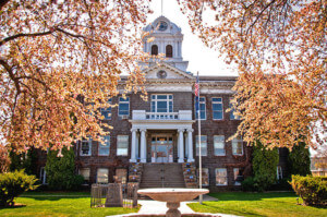 Prineville, OR Courthouse